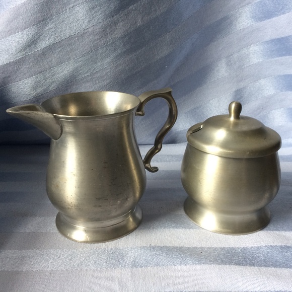 Vtg Pewter Creamer & Sugar Bowl– Marked w/''bp' - Picture 3 of 8